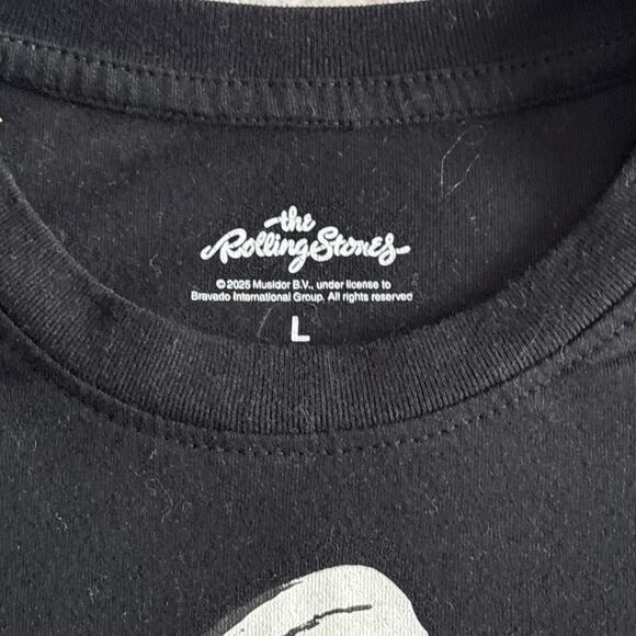 The Rolling Stones Women’s T-shirt It’s Only Rock ‘n’ Roll Medium Rhinestones  - Picture 3 of 6